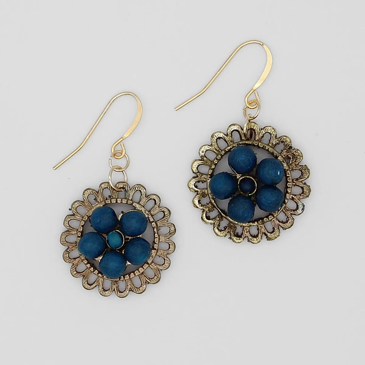 Pia Vintage Earrings Blue Circular